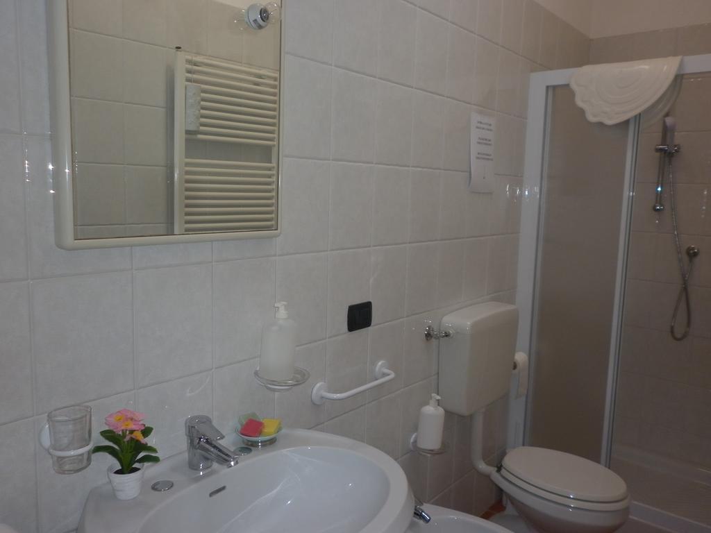 La Piccola Mimosa Apartment Sant'Ambrogio di Valpolicella Luaran gambar