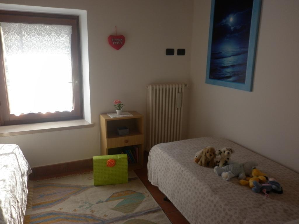 La Piccola Mimosa Apartment Sant'Ambrogio di Valpolicella Luaran gambar