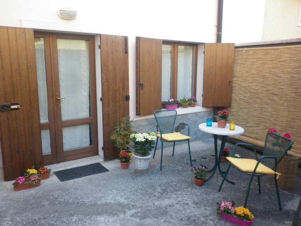 La Piccola Mimosa Apartment Sant'Ambrogio di Valpolicella Luaran gambar